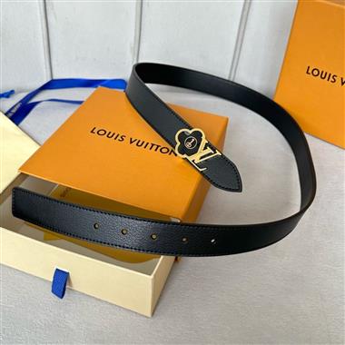 LOUIS VUITTON   2024新款時尚皮帶  3.0CM