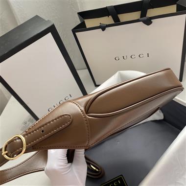 GUCCI    2024新款女生時尚包包 尺寸:28-19-4CM