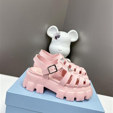 PRADA   2024新款女生休閒時尚鞋子