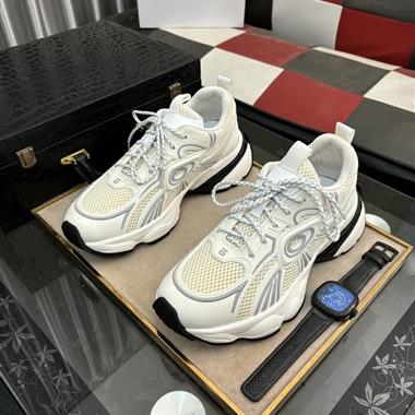 Balenciaga    2024新款男生休閒時尚鞋子