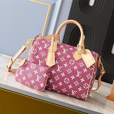 LOUISVUITTON   2024新款l男生時尚包包 尺寸:25*15*15CM