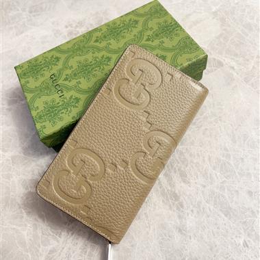 GUCCI  2024新款時尚包包 尺寸:21x14x2.5CM