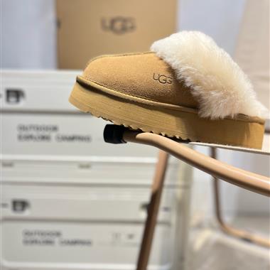 UGG Treadlite by