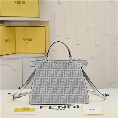 FENDI   2024新款女生時尚包包   尺寸：27×21×11CM