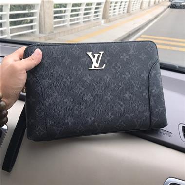 LOUIS VUITTON   2024新款男生時尚包包 尺寸:28*19*3CM