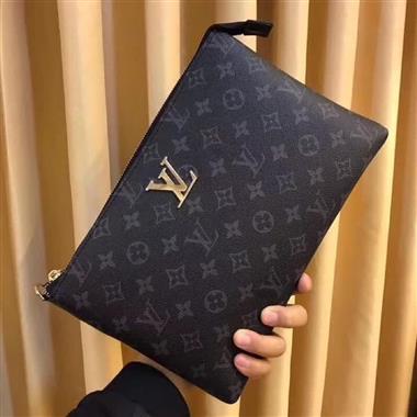 LOUIS VUITTON   2024新款男生時尚包包 尺寸:28*19*4CM