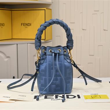 FENDI   2024新款女生時尚包包   