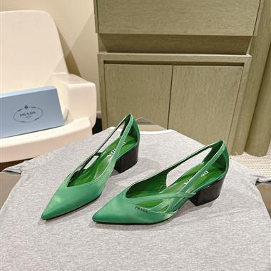 PRADA   2024新款女生休閒時尚鞋子