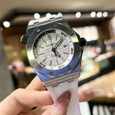 Audemars Piguet   2024新款時尚休閒手錶  尺寸：42MM