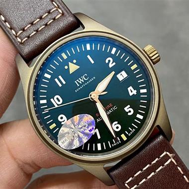 IWC   2024新款時尚休閒手錶  尺寸：40MM