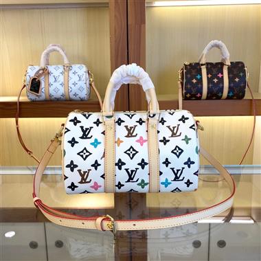 LOUIS VUITTON   2025新款女生時尚包包 尺寸：25*15*11CM