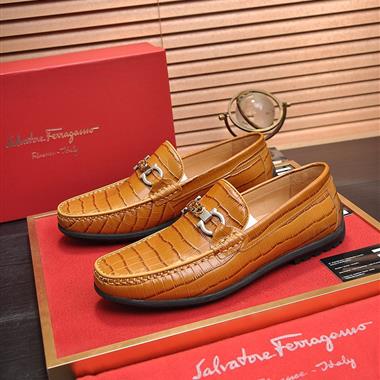 Ferragamo   2024新款男生休閒時尚鞋子