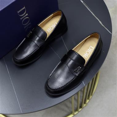 DIOR   2025新款男生休閒時尚鞋子