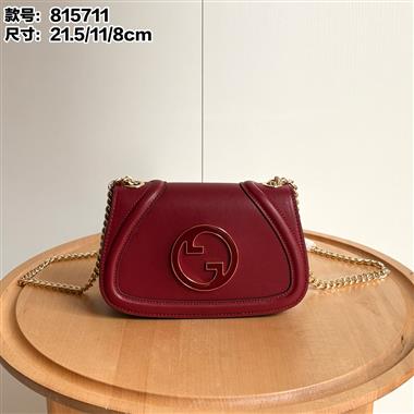 GUCCI  2025新款女生時尚包包 尺寸：21.5*11*8CM