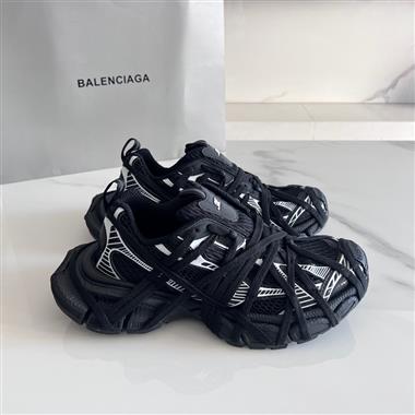 Balenciaga   2025新款男生休閒時尚鞋子