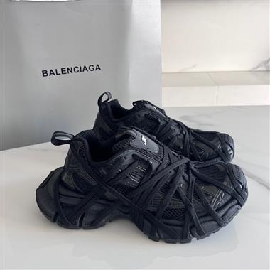 Balenciaga   2025新款男生休閒時尚鞋子