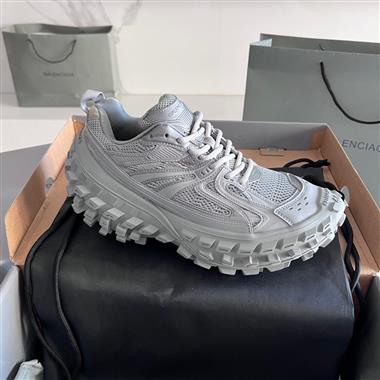 Balenciaga   2025新款男生休閒時尚鞋子