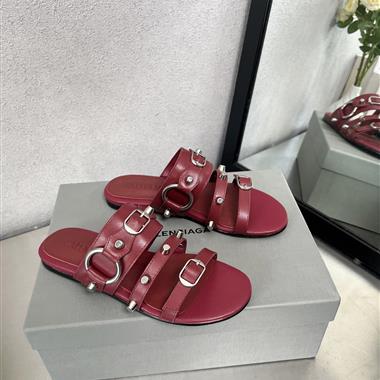 Balenciaga   2025新款女生休閒時尚鞋子