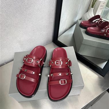 Balenciaga   2025新款女生休閒時尚鞋子