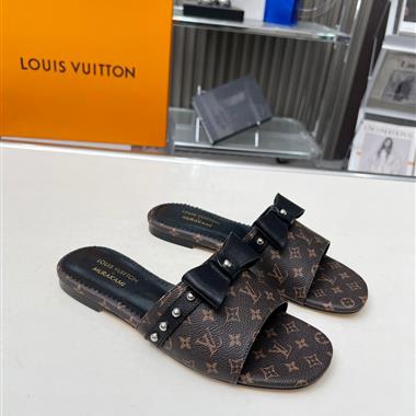 Louis Vuitton   2025新款女生休閒時尚鞋子