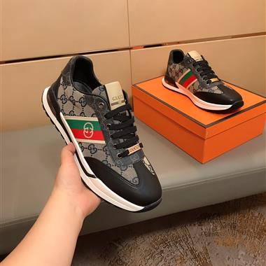 GUCCI    2025新款男生休閒時尚鞋子