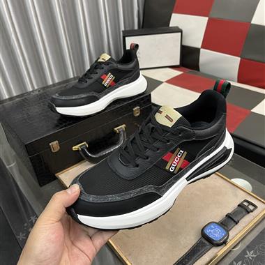 GUCCI    2025新款男生休閒時尚鞋子