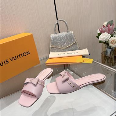 Louis Vuitton   2025新款女生休閒時尚鞋子