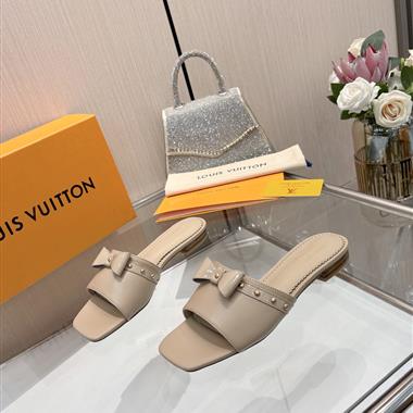 Louis Vuitton   2025新款女生休閒時尚鞋子