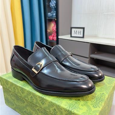 GUCCI    2025新款男生休閒時尚鞋子