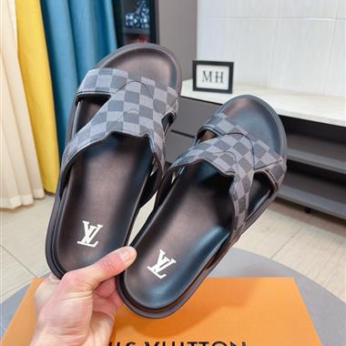 Louis Vuitton    2025新款男生休閒時尚鞋子