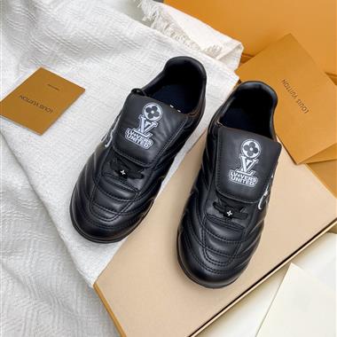 Louis Vuitton     2025新款女生休閒時尚鞋子