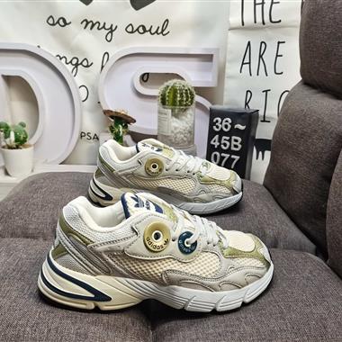 Adidas  ASTIR SN W