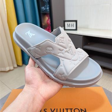 Louis Vuitton    2025新款男生休閒時尚鞋子