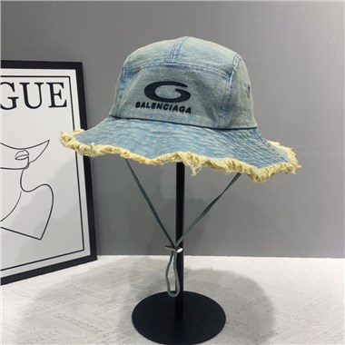 Balenciaga   2025新款時尚帽子