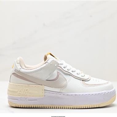 NIKE WMNS Air Force 1 Shadow