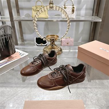 MIUMIU   2025新款女生休閒時尚鞋子