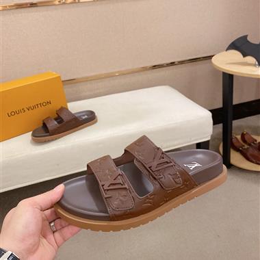 Louis Vuitton    2025新款男生休閒時尚鞋子