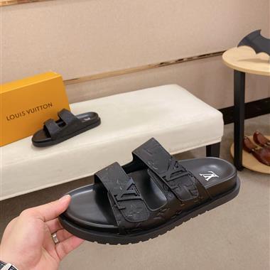 Louis Vuitton    2025新款男生休閒時尚鞋子