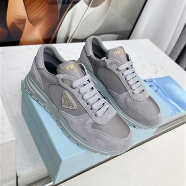 PRADA   2025新款女生休閒時尚鞋子