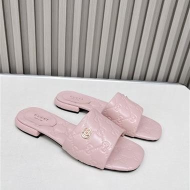 GUCCI    2025新款女生休閒時尚鞋子