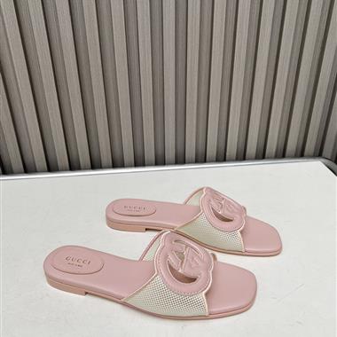 GUCCI    2025新款女生休閒時尚鞋子
