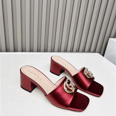 GUCCI    2025新款女生休閒時尚鞋子