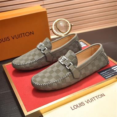 Louis Vuitton     2025新款男生休閒時尚鞋子