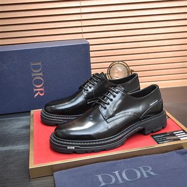 DIOR    2025新款男生休閒時尚鞋子