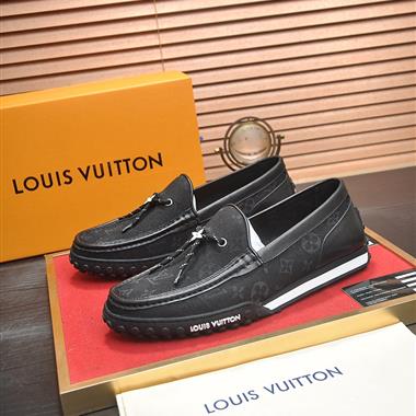 Louis Vuitton     2025新款男生休閒時尚鞋子