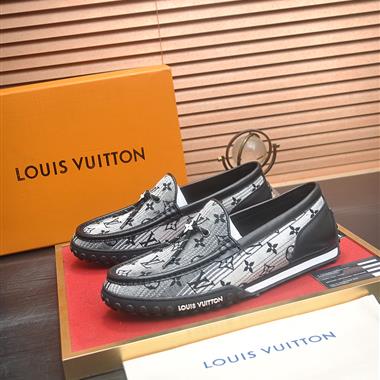 Louis Vuitton     2025新款男生休閒時尚鞋子