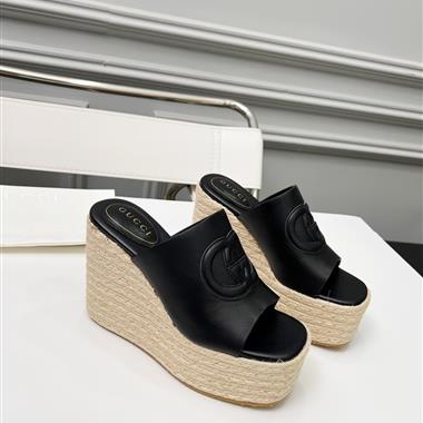 GUCCI   2025新款女生休閒時尚鞋子