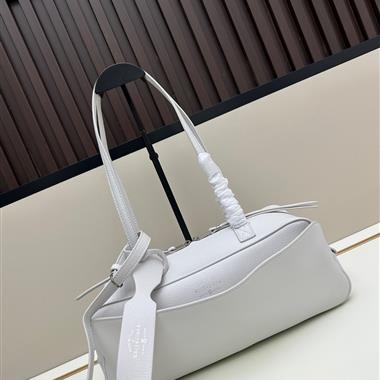 Balenciaga   2025新款女生時尚包包  尺寸：31*12*12CM