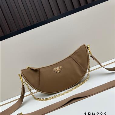 PRADA   2025新款女生時尚包包  尺寸：30*13.5*6CM