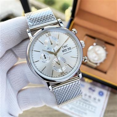 IWC   2025新款時尚休閒手錶  尺寸：42MM